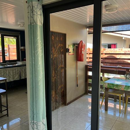 Готель Korikori House Fakarava II Rotoava Екстер'єр фото